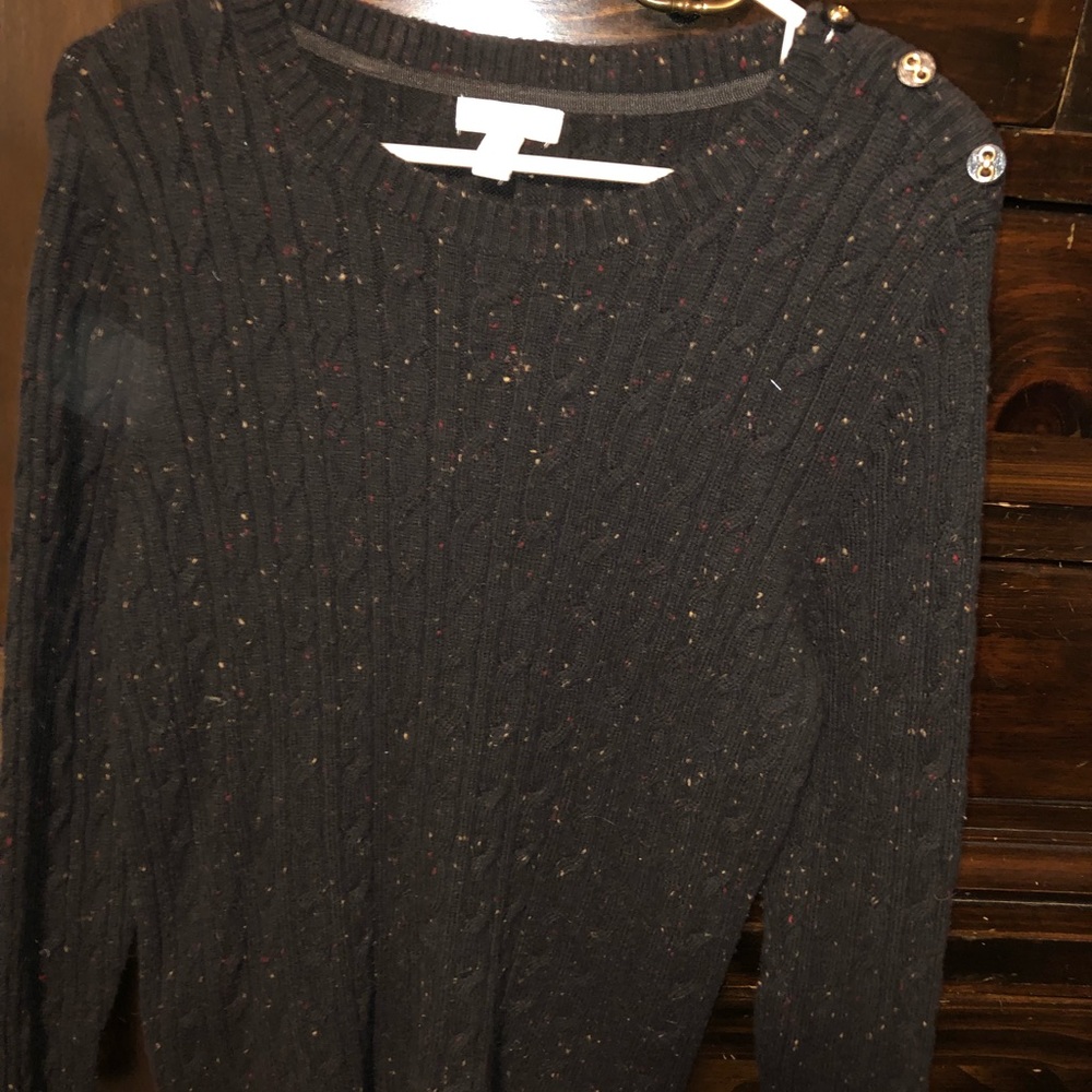 Woman’s black multi fleck sweater